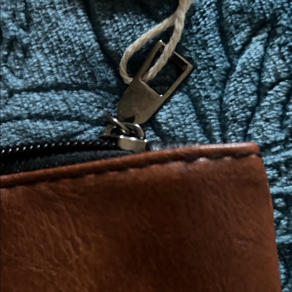 Tricolor Faux Leather Wristlet - Picture 8 of 8
